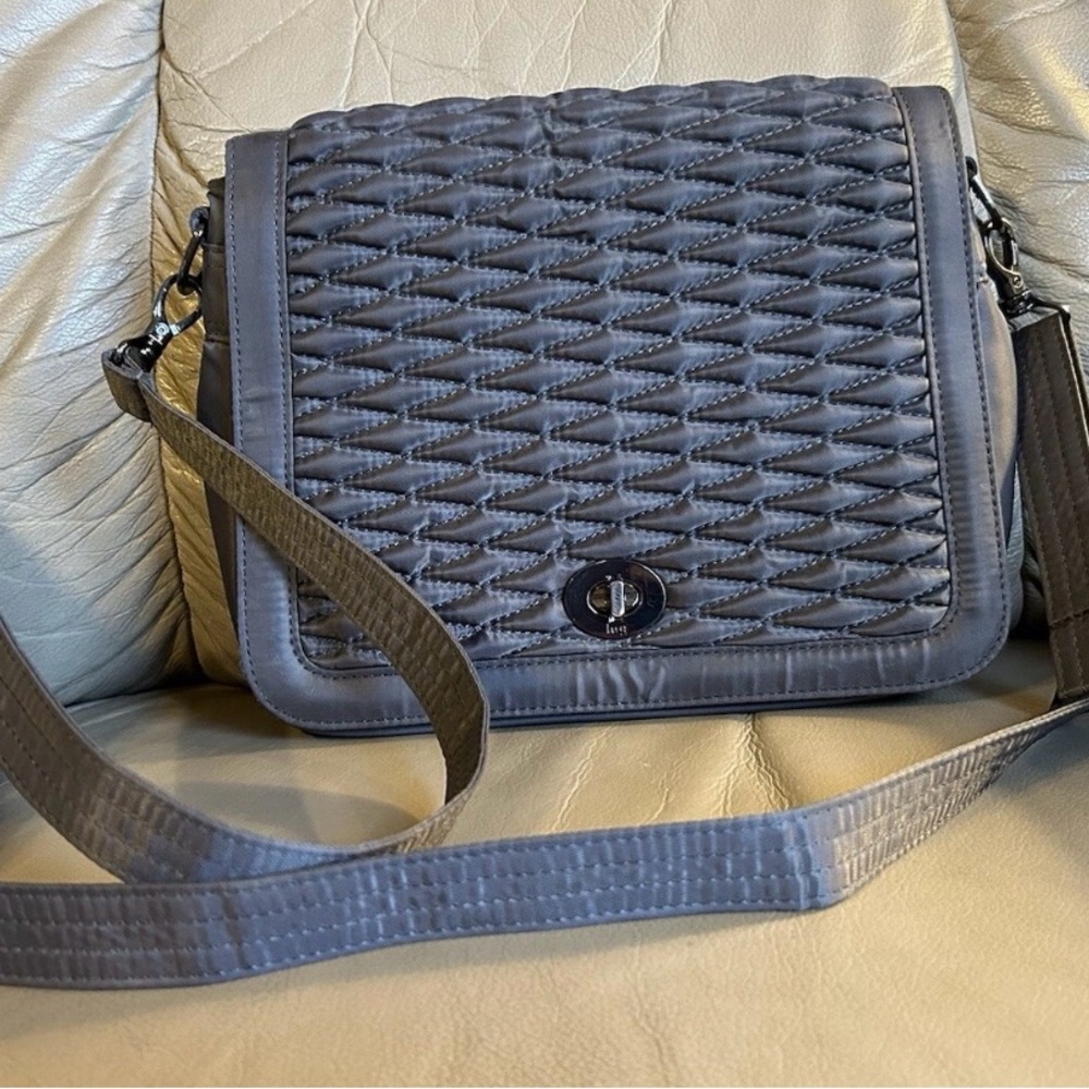 Lug Presto Gun Metal Grey Crossbody Purse 1 Strap